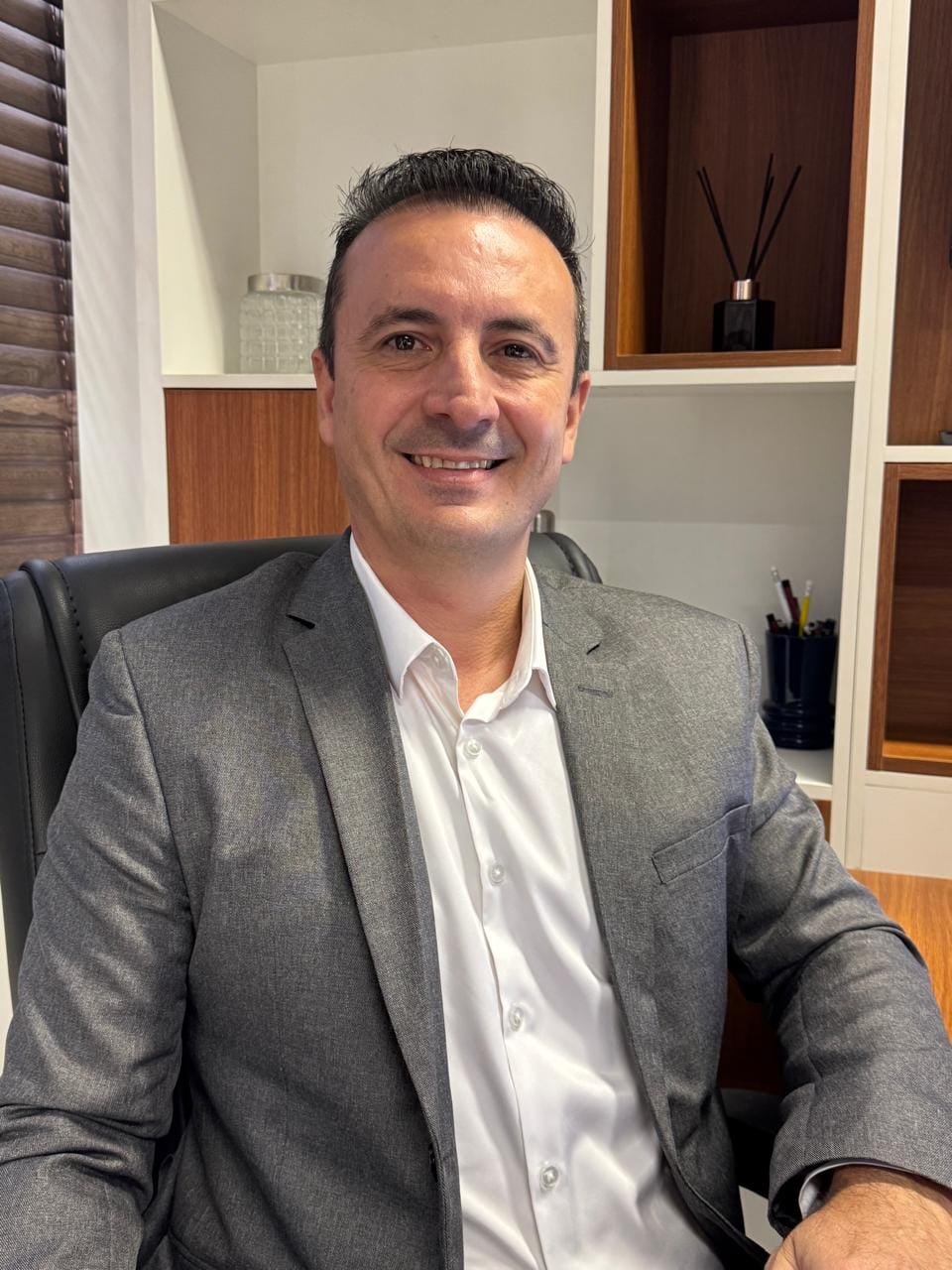 Eduardo Mansano